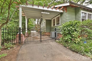 1532 The Pz, Charlotte, NC 28205