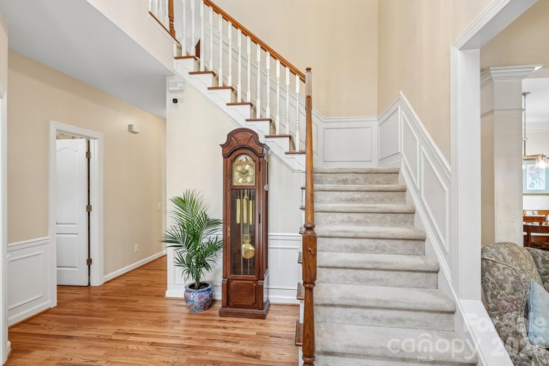 7613 Tarland Ln, Charlotte, NC 28269