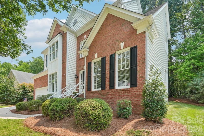 7613 Tarland Ln, Charlotte, NC 28269