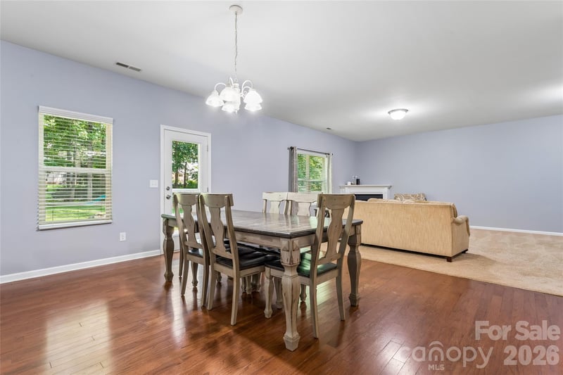 8402 Bampton Dr, Concord, NC 28027