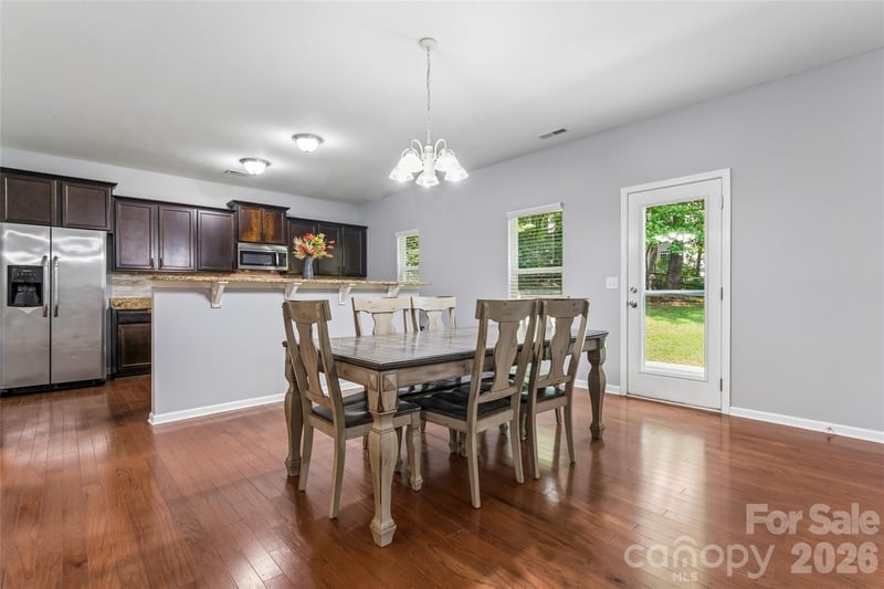 8402 Bampton Dr, Concord, NC 28027