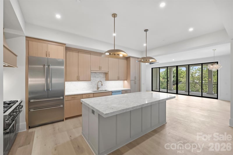 409 Queens Rd #301, Charlotte, NC 28207