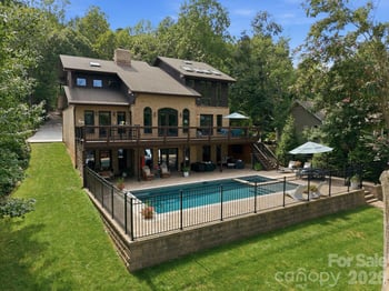 20334 Bethelwood Ln, Cornelius, NC 28031