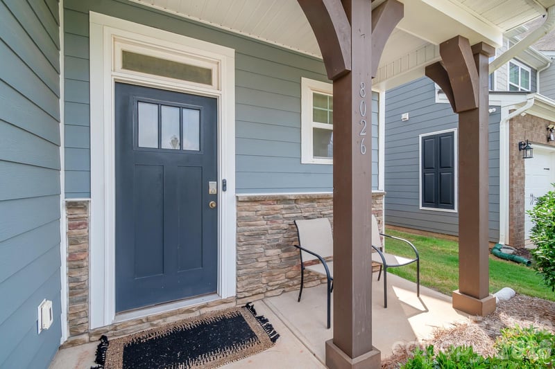8026 Saluda Dr, Charlotte, NC 28269