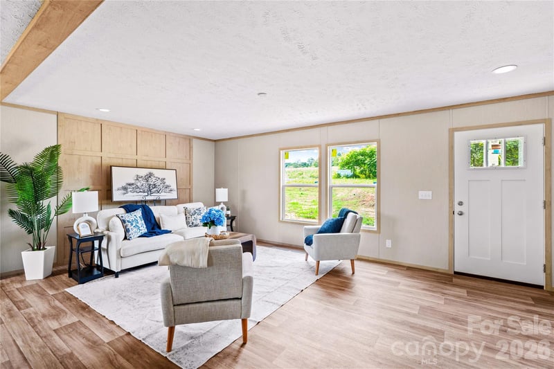 532 Eagle Mills Rd, Hamptonville, NC 27020