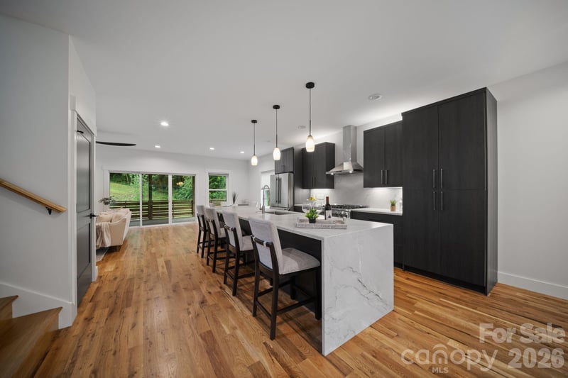87 Glendale Ave, Asheville, NC 28803