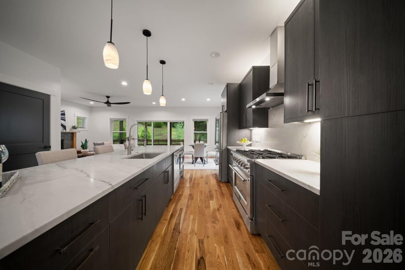 87 Glendale Ave, Asheville, NC 28803