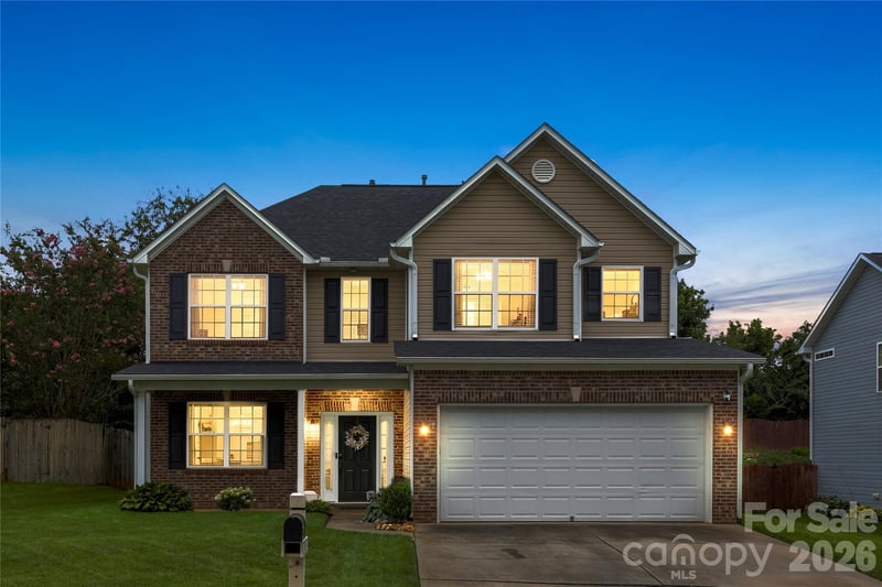 139 Yadkin Rd, Fletcher, NC 28732