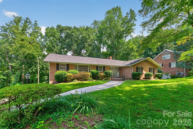 530 25th Ave, Hickory, NC 28601