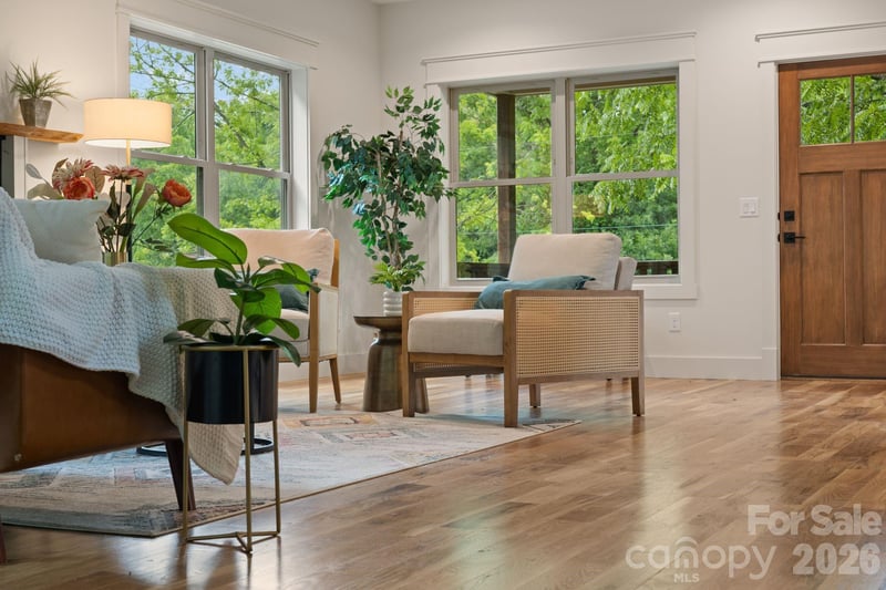 93 Glendale Ave, Asheville, NC 28803