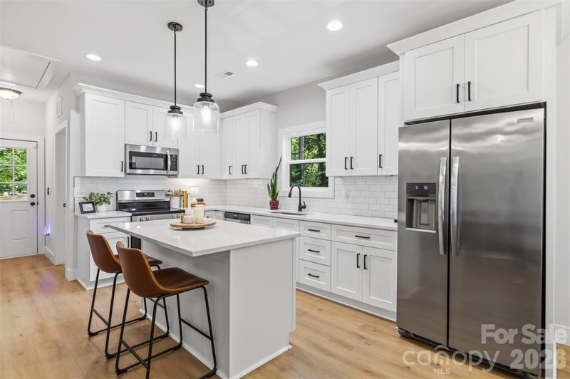 216 Briar Creek Rd, Gastonia, NC 28056