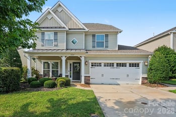 1359 Farm Branch Dr, Concord, NC 28027