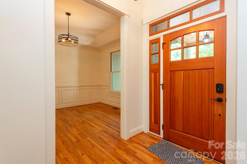 416 Ivy Rd, Black Mountain, NC 28711