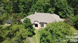 8680 Hills Dell Dr, Charlotte, NC 28027