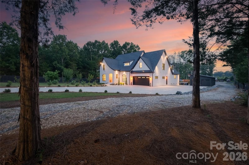 6905 Duncan Rd, Indian Trail, NC 28079
