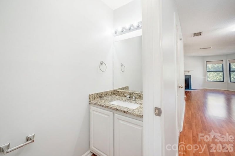 216 Clarkson St #E, Charlotte, NC 28202