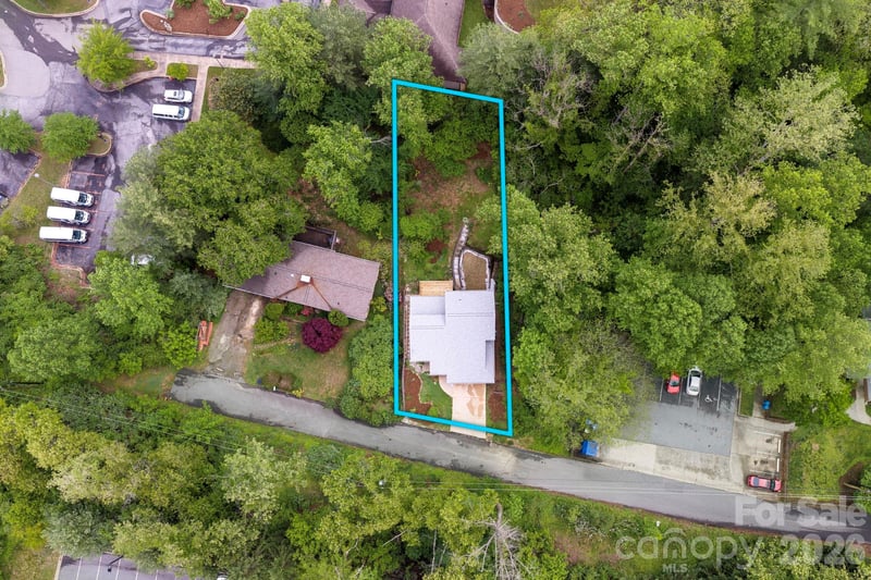 9 Nantahala St, Asheville, NC 28801
