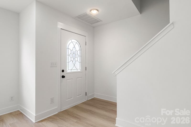 223 Newport Dr, Kannapolis, NC 28081