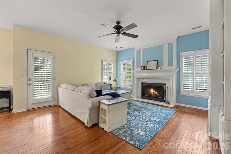 21315 Harken Dr, Cornelius, NC 28031
