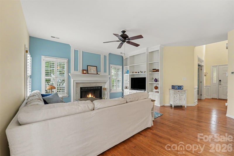 21315 Harken Dr, Cornelius, NC 28031