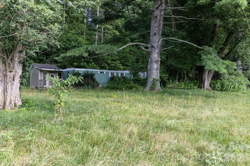 920 Mills Gap Rd, Fletcher, NC 28732