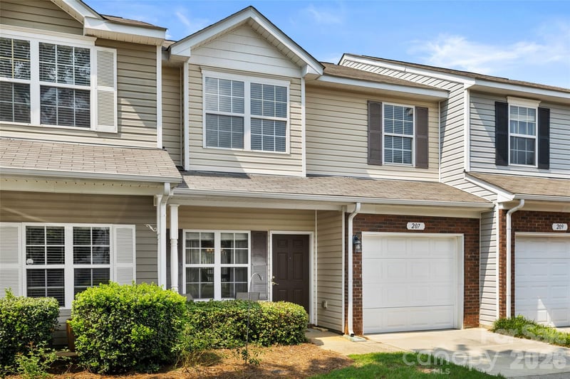 207 Tail Race Ln, Fort Mill, SC 29715