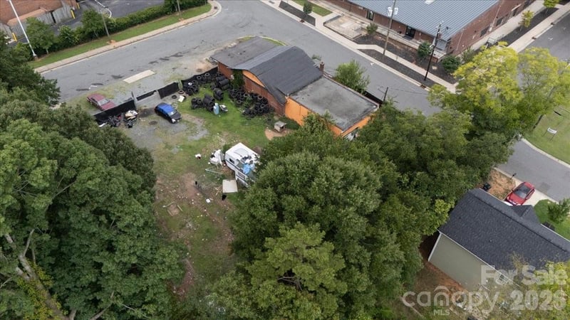 3412 and 3448 Friar St, Charlotte, NC 28208