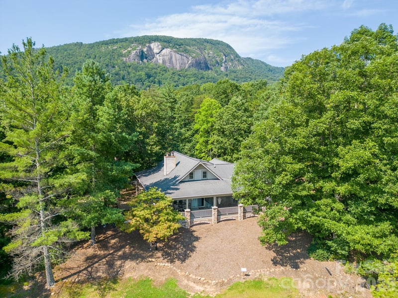 124 Huntington Rd, Lake Lure, NC 28746