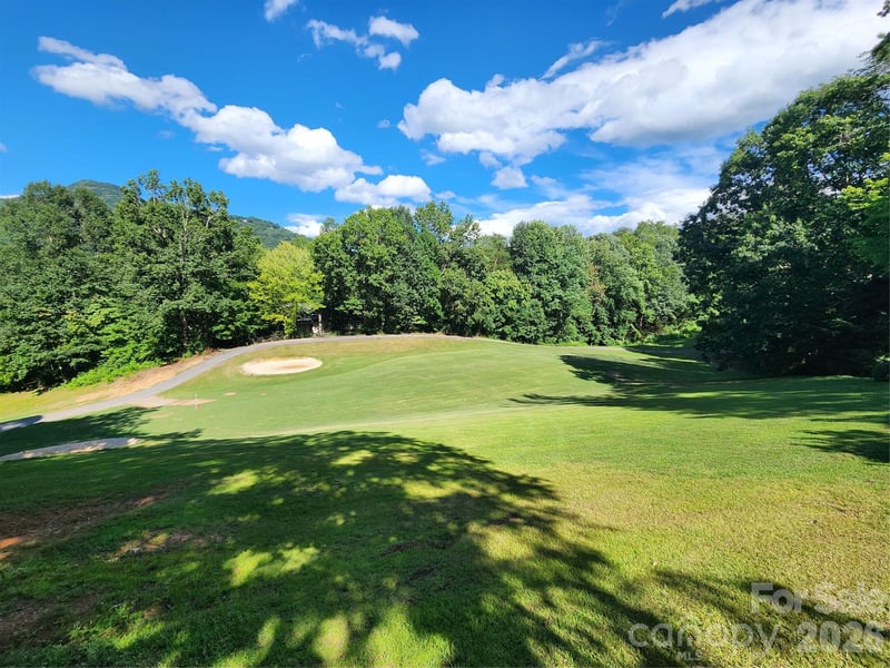 124 Huntington Rd, Lake Lure, NC 28746