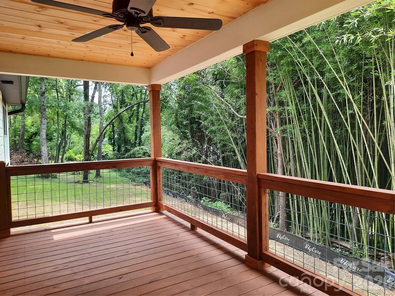 12 Overbrook Pl, Asheville, NC 28805