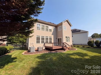 1139 Donelea Ln, Concord, NC 28027