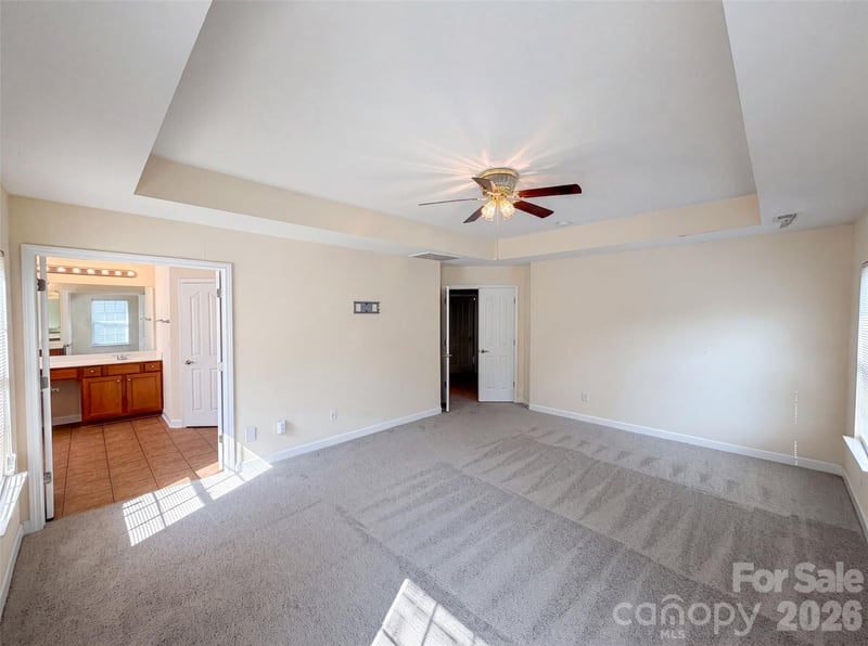1139 Donelea Ln, Concord, NC 28027