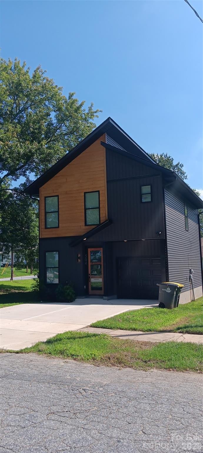 504 Milton L Taylor St, Kannapolis, NC 28083