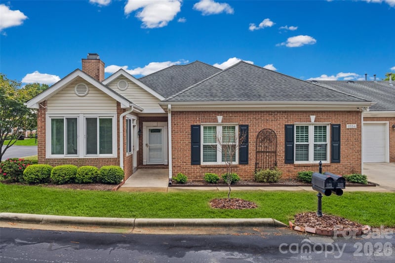 11334 Olde Turnbury Ct, Charlotte, NC 28277