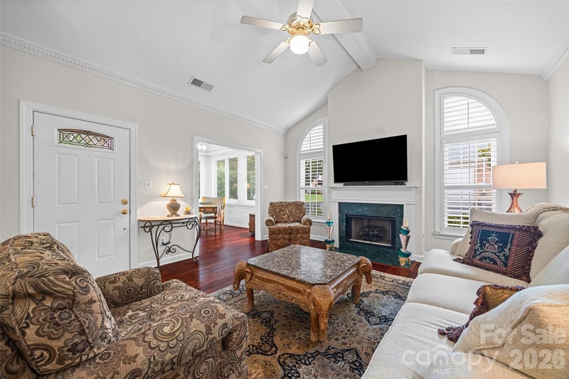 11334 Olde Turnbury Ct, Charlotte, NC 28277