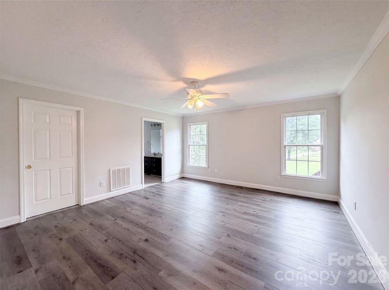 106 Millbranch Ln, Statesville, NC 28625