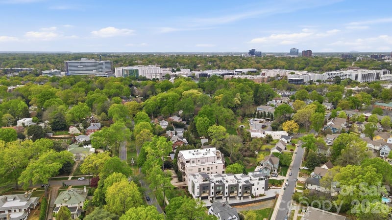 626 Queens Rd #101, Charlotte, NC 28207