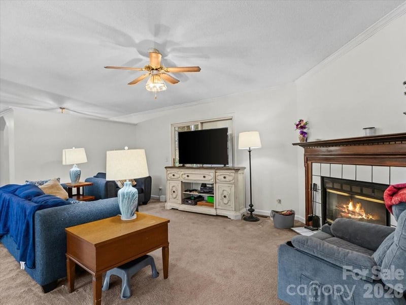 59 Trout Water Cir, Burnsville, NC 28714