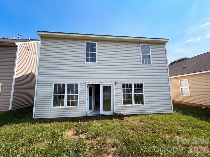 5732 Wallace Cabin Dr, Charlotte, NC 28212