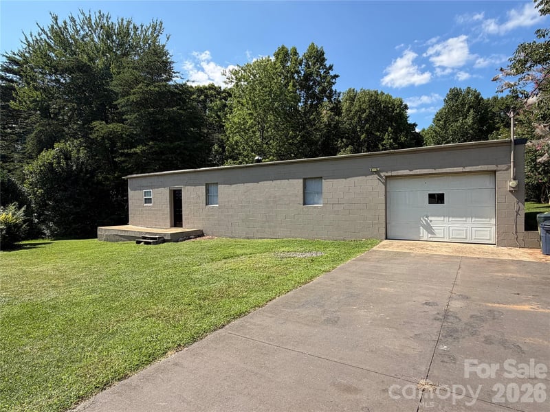 423 Moose Club Rd, Statesville, NC 28677