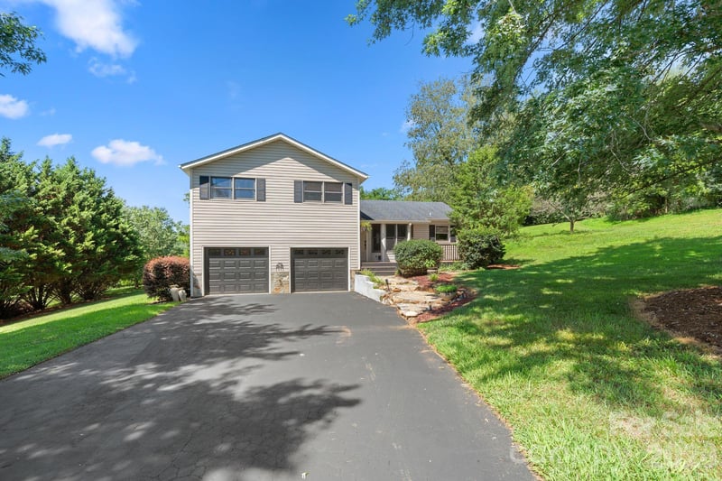 6 Pleasant Rn, Asheville, NC 28806