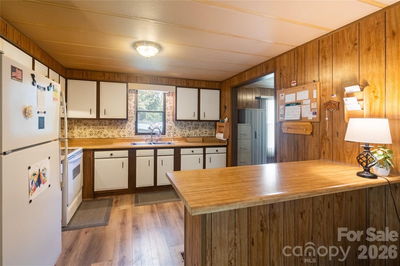 9606 Walkers Ferry Rd, Charlotte, NC 28214