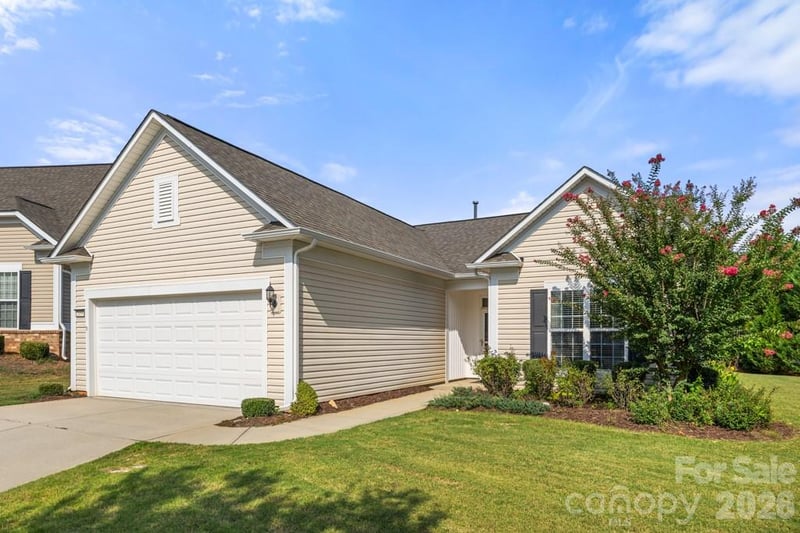 2059 Moultrie Ct, Fort Mill, SC 29707