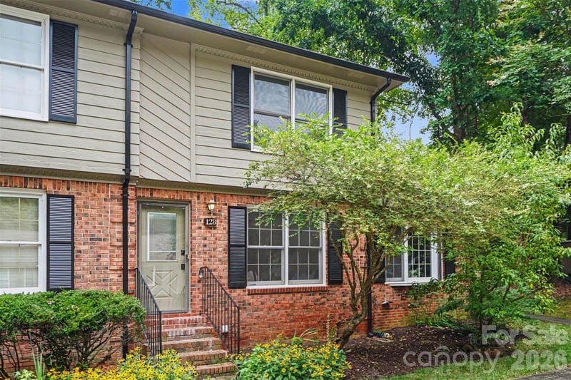 128 Ashbrooke Dr, Fort Mill, SC 29715