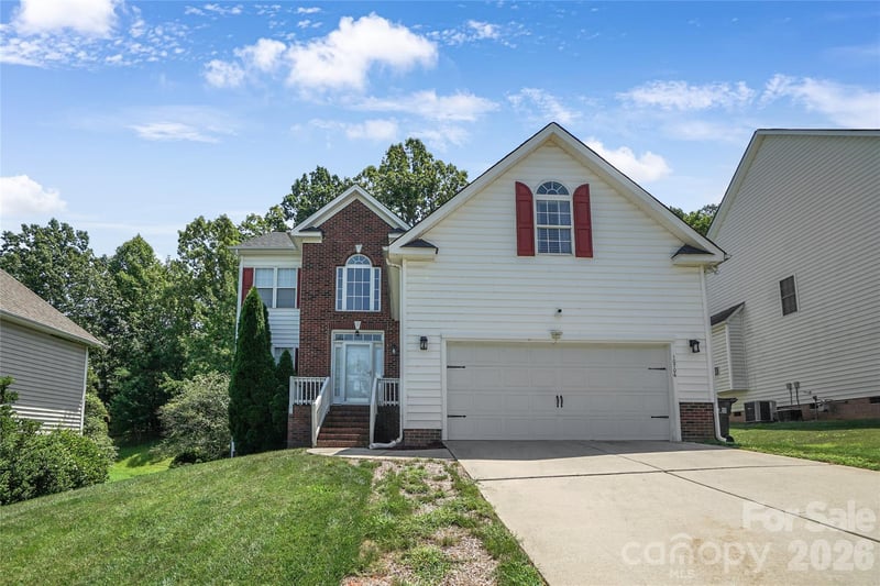 10706 Hellebore Rd, Charlotte, NC 28213