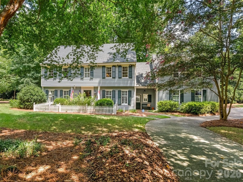245 Medearis Dr, Charlotte, NC 28211