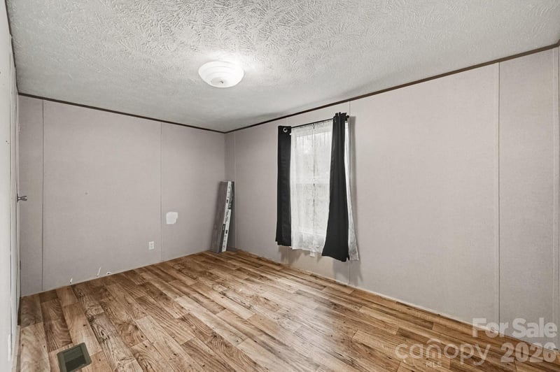 1846 Apple Blossom Rd, York, SC 29745