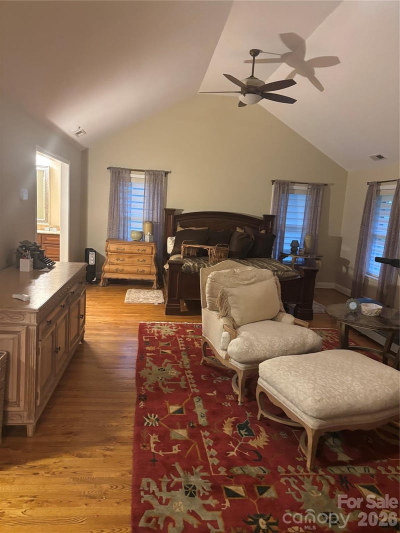 412 Brackenbury Ln, Charlotte, NC 28270