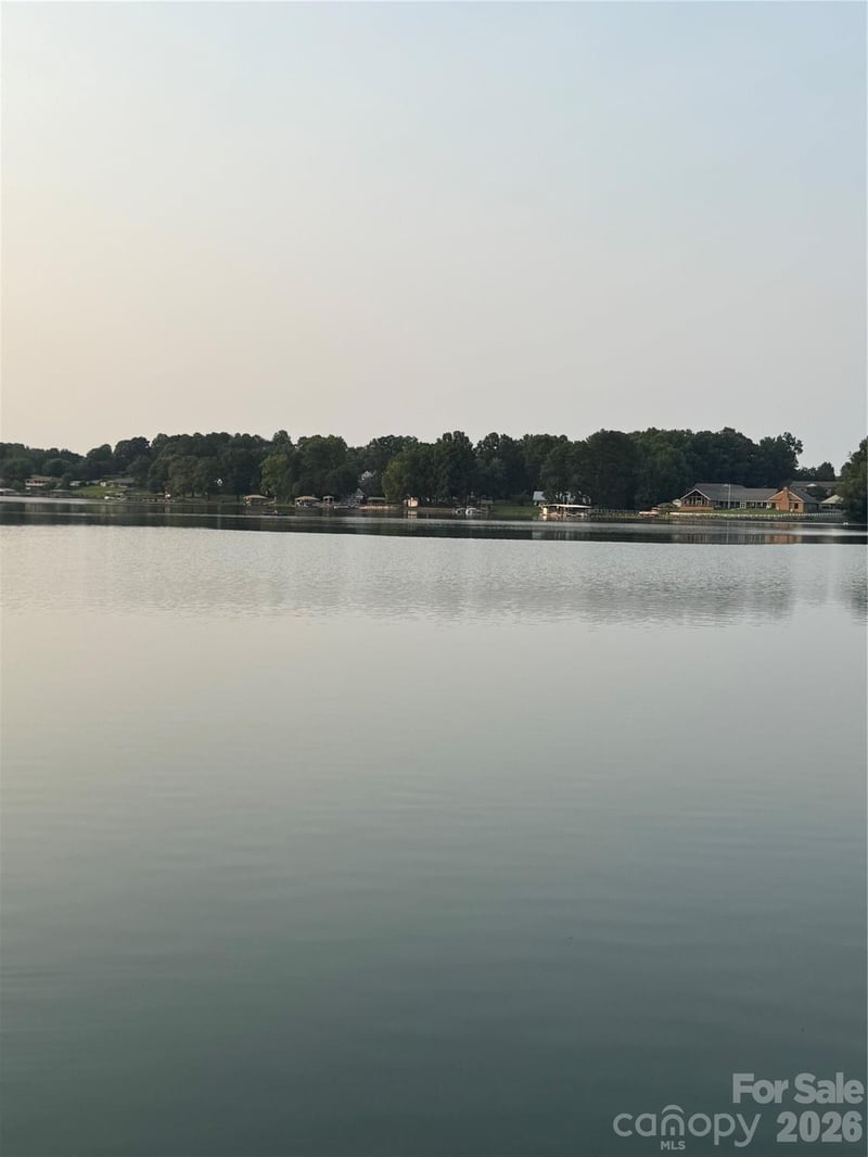 7016 Hyde St, Sherrills Ford, NC 28673