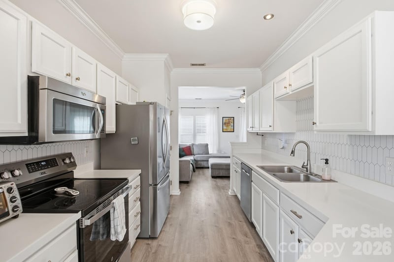 12418 Blossoming Ct, Charlotte, NC 28273
